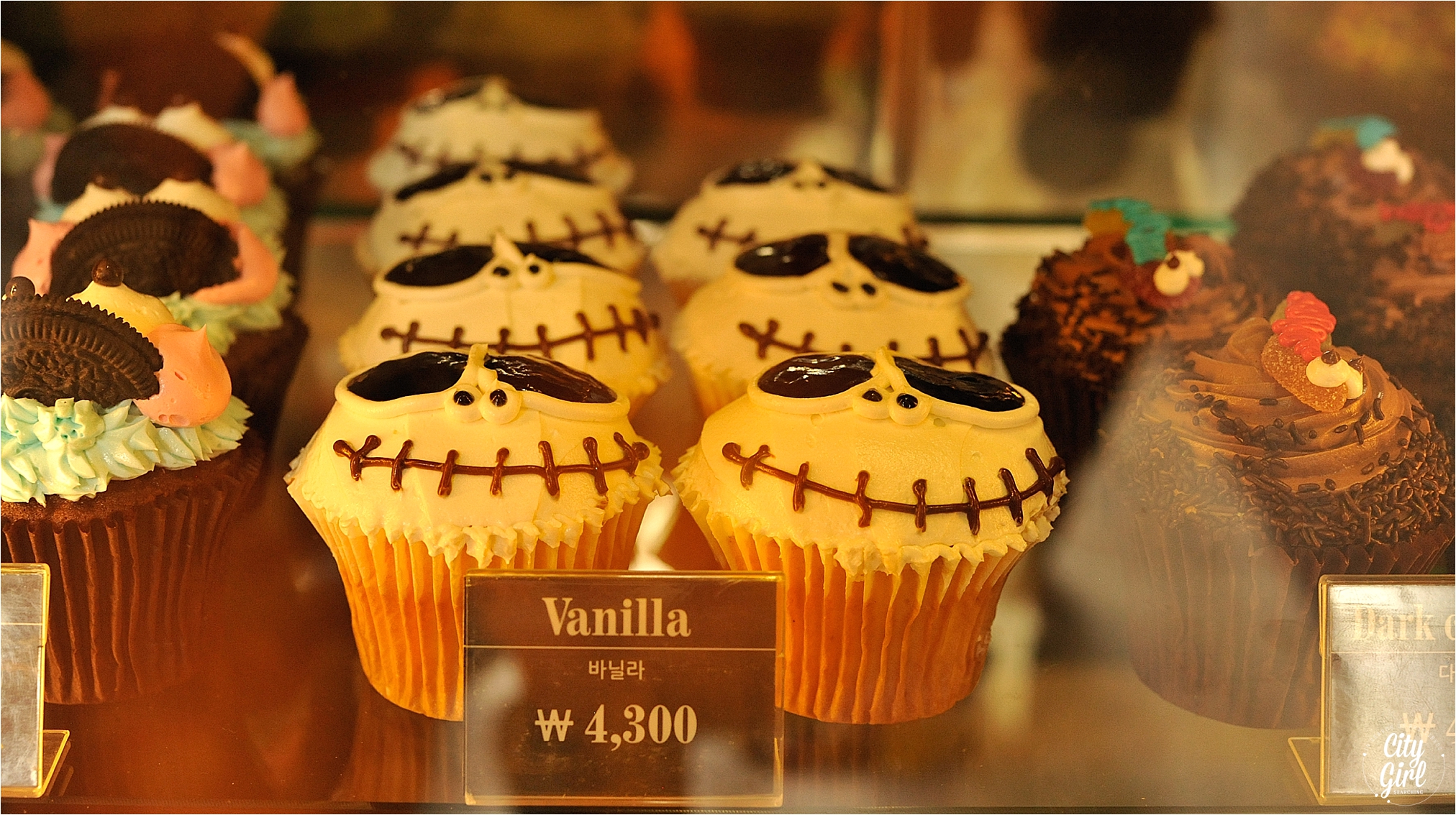 MonsterCupcakeSeoul_0004.jpg