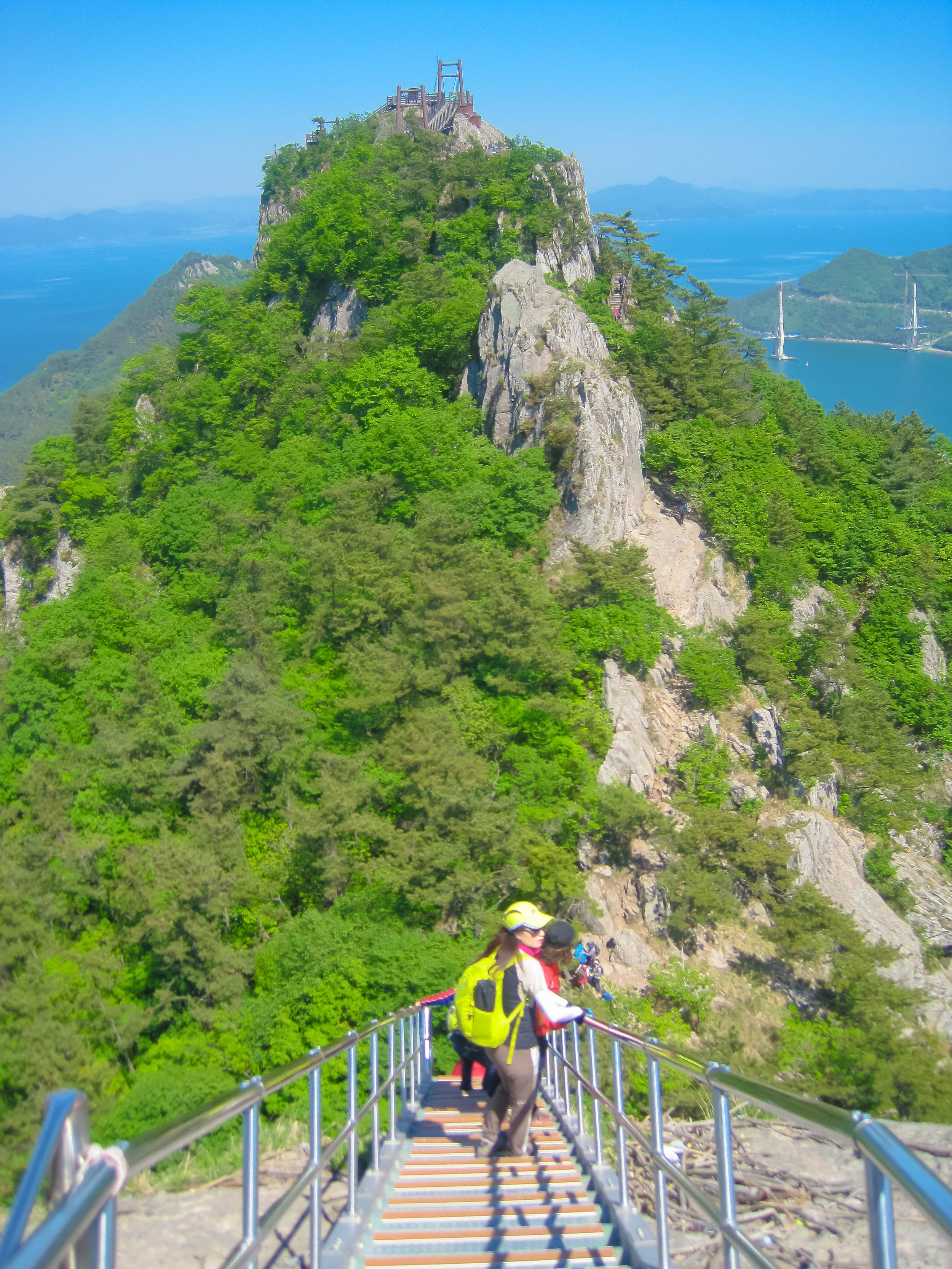 CGSSaryangIslandJaggedPeakHikeTongyeonSouthKorea (43 of 65).jpg