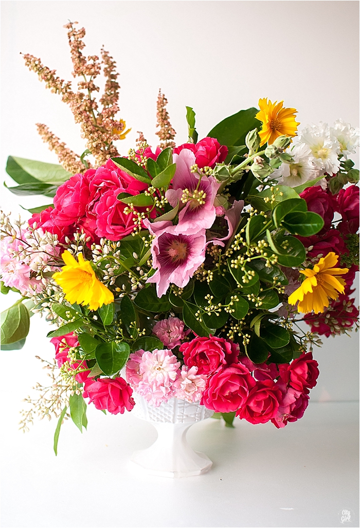 DIYVaseFlowerArrangementCityGirlSearching_0007.jpg