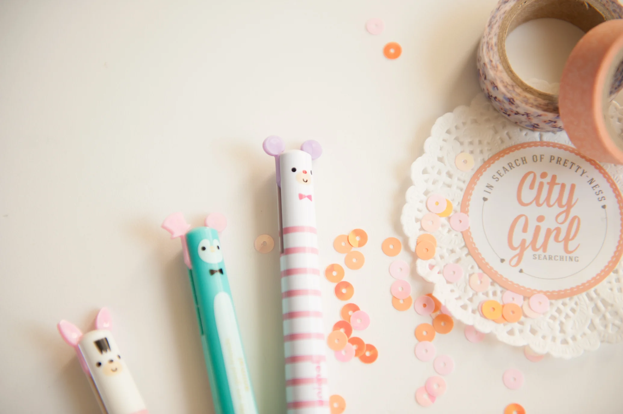 CityGirlSearchingStationeryStore (8 of 33).jpg