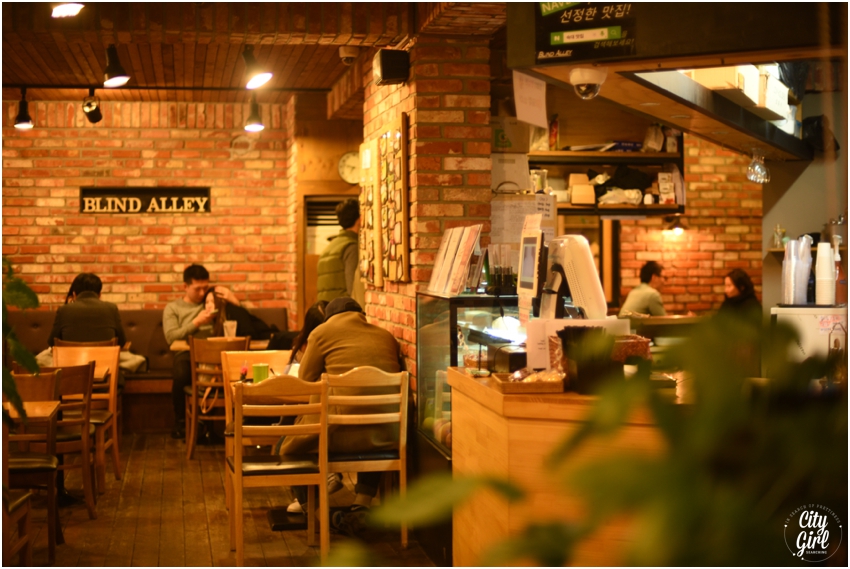 Blind Alley Racoon Cafe Seoul Things to do in Seoul Korea (43 of 43).jpg