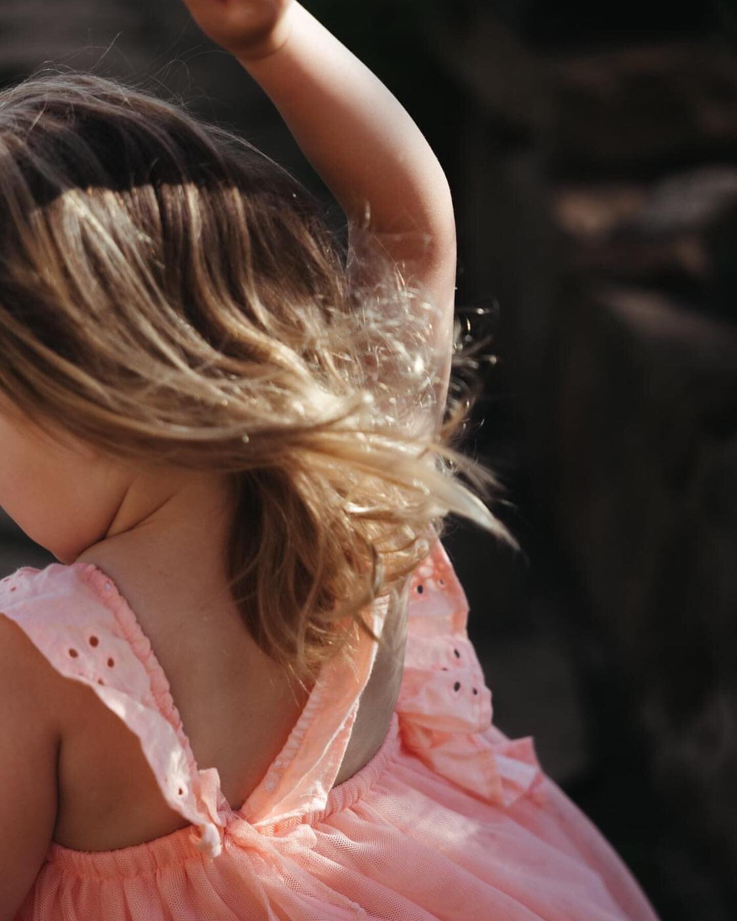 &ldquo;In my daughters eyes I am a hero. I am strong, and wise and know no fear. But the truth is plain to see&hellip;she was sent to rescue me&rdquo; - Martina McBride

No truer words have ever been spoken 💕

#EveryRoseHutton you are an angel and w