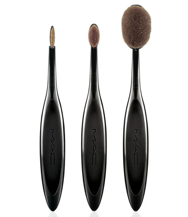 mac-masterclass-brushes.jpg