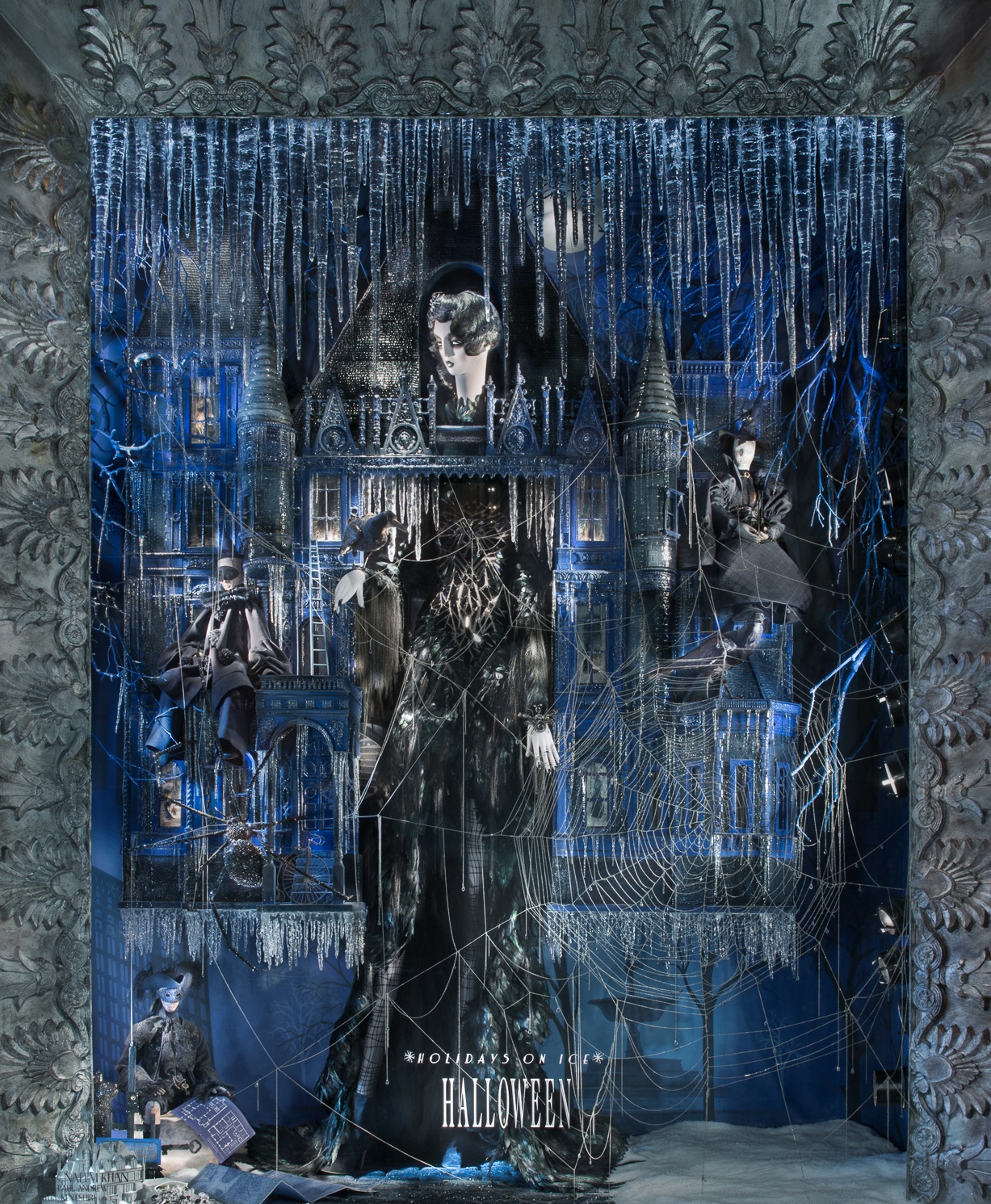 Bergdorf-goodman-holiday1.jpg