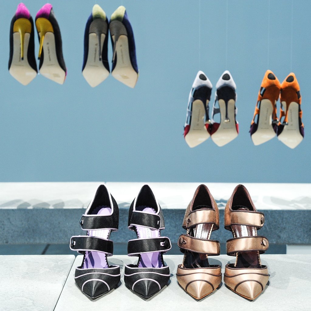 Manolo-Blahnik-Fall-2014-24.jpg