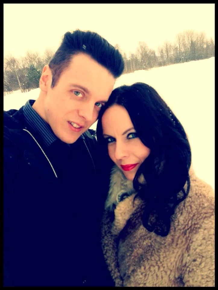 Fredrik Fernlund & Petra Shara Stoor, arrangörerna bakom Midvinterglöd, Skulls & Bones Artwork. 