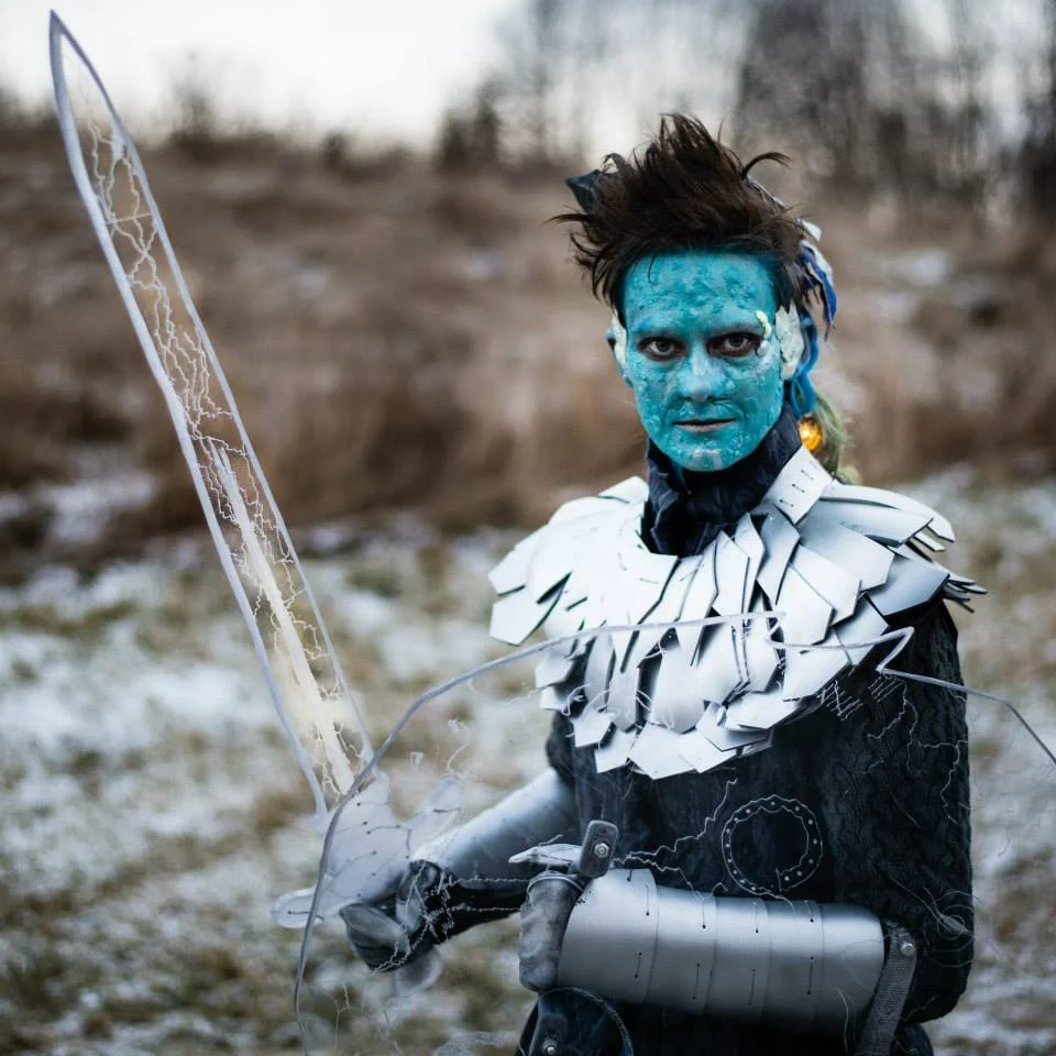 Skapa ett glödväsen - delta i vår makeuptävling på Midvinterglöd!