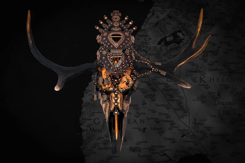 Petra Shara Stoor ställer ut sin skelettkonst på Midvinterglöd