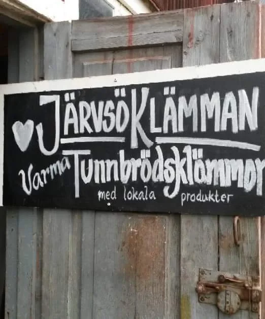 Järvsöklämman medverkar på årets Midvinterglöd där hon än ett år säljer sina populära klämmor 