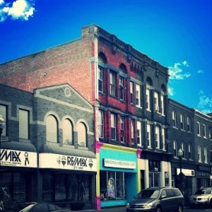 831-8332ndAveE.jpg