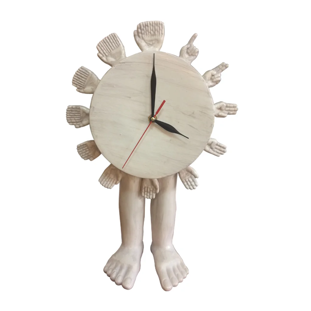 Reloj Elaborado en cerámica de alta temperatura. Tamaño: 43 cm x 30 cm. x 10 cm. Colores: Estilo marmoleado.