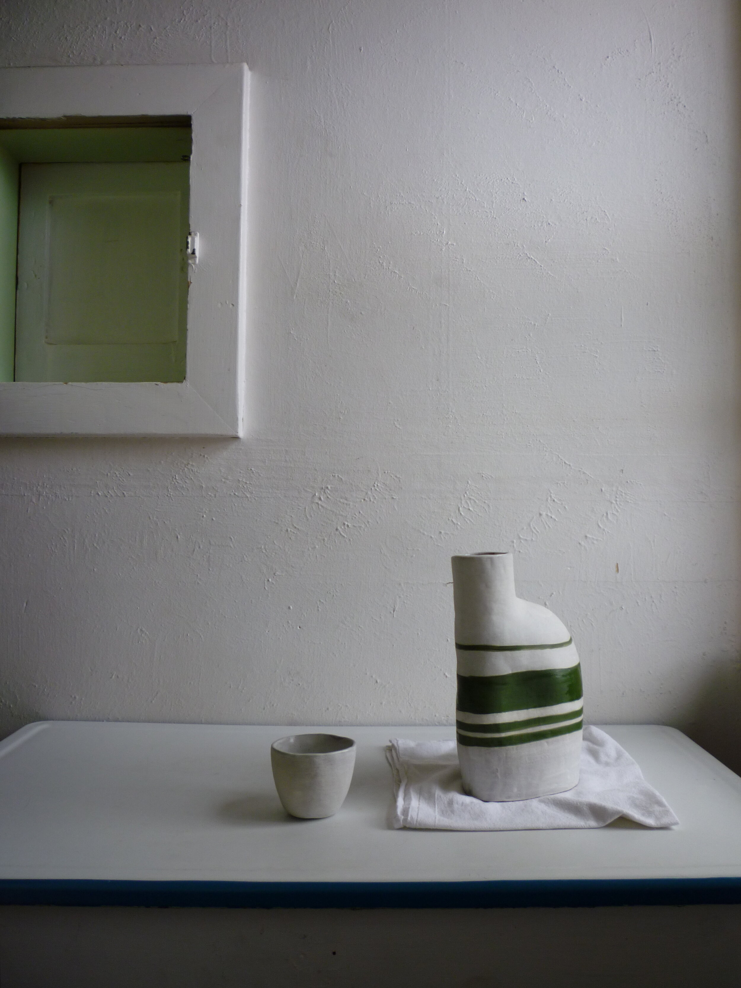 milk jar + cup / lid 2010