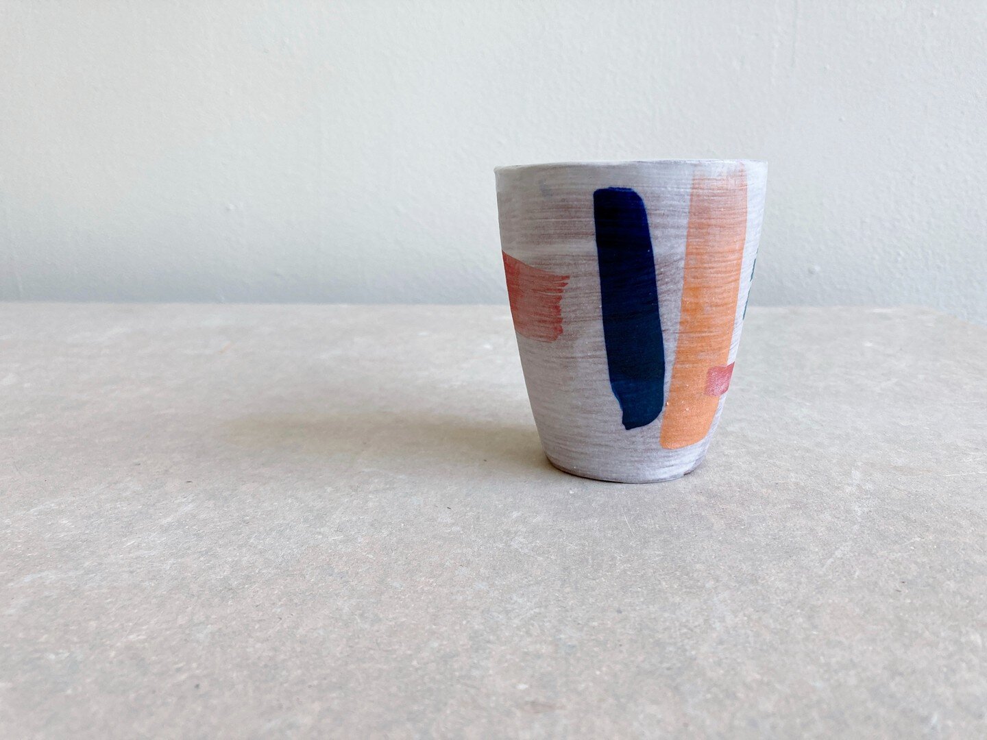 color palette piccolo cups, in the shop- see stories for more views. 8.3.22
.
.
.
#sculptureforyoureveryday #carnevale365 #cup #ceramic #ceramics #pottery #coilbuilt #annecarnevale #stoneware #chicago