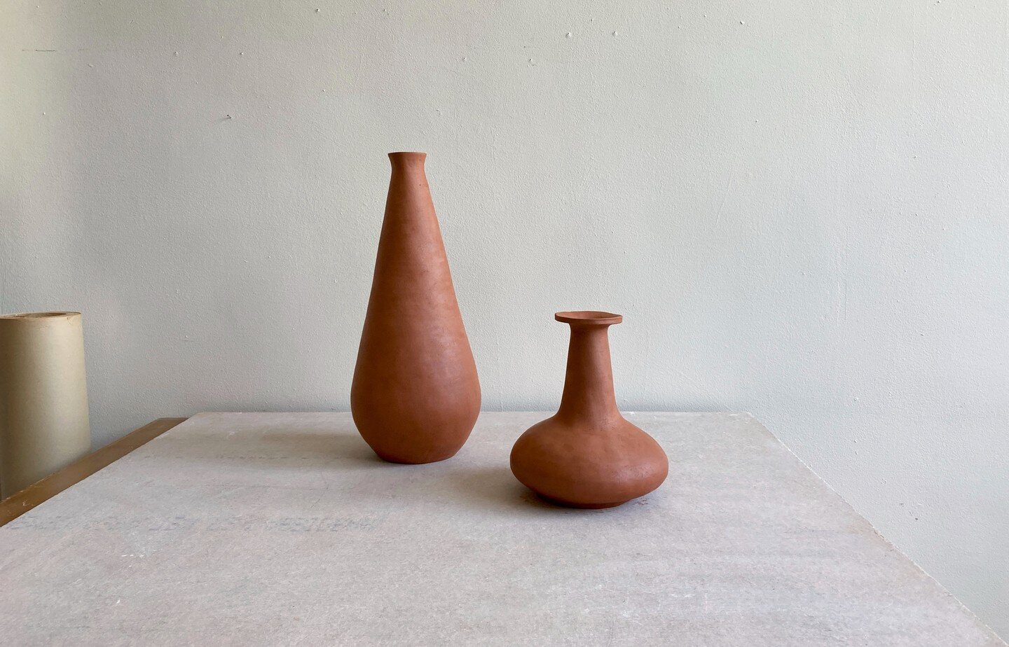 greenware 7.19.22 
.
.
.
#carnevale365 #coilbuilt #ceramic #ceramics #stoneware #vessel #vase #interiordesign #design #madeinchicago #sculptureforyoureveryday