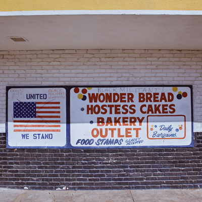 wonder bread bakery outlet (closed), el centro, california 2009