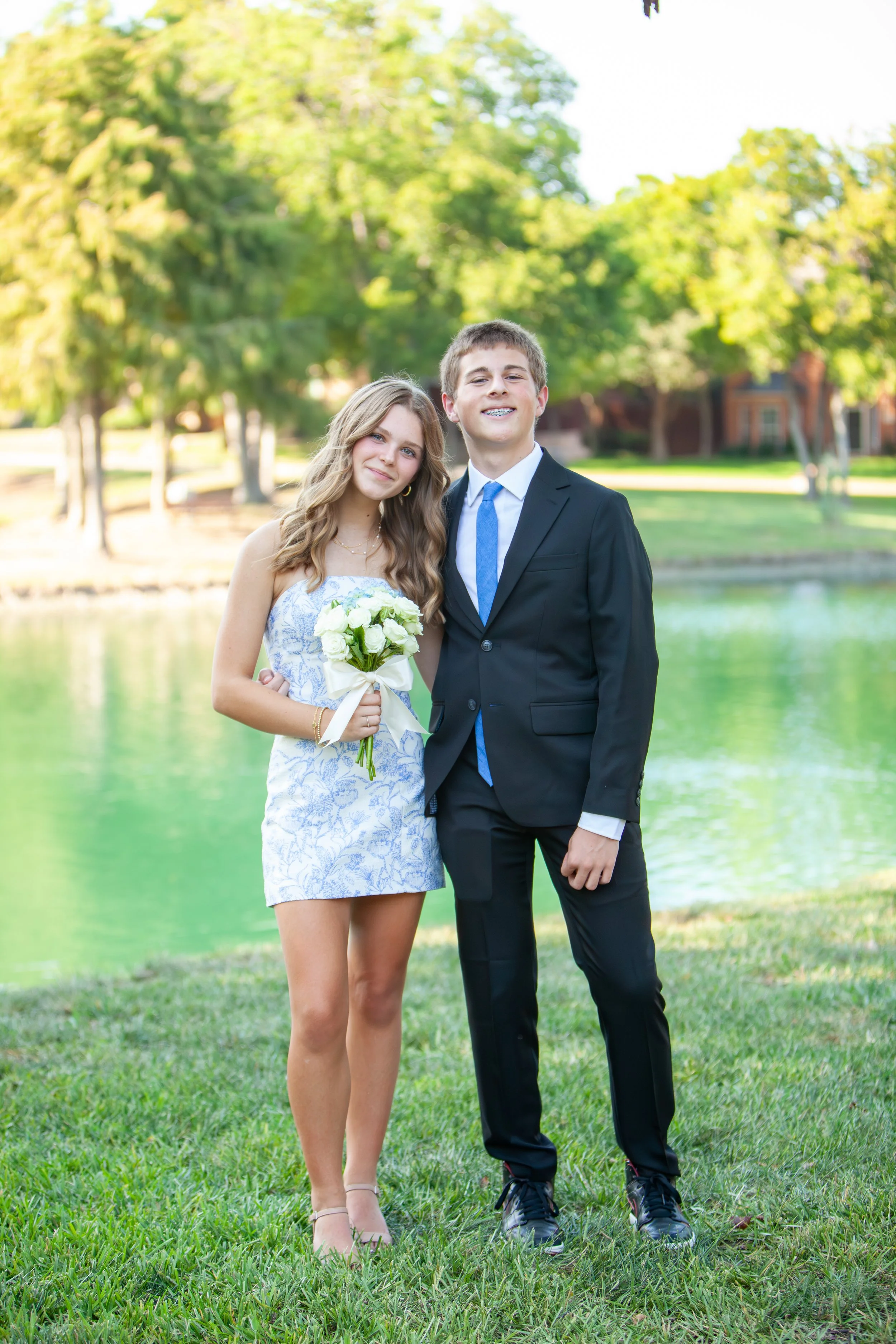 Livi & Grady HOCO 2024 Freshman.jpg