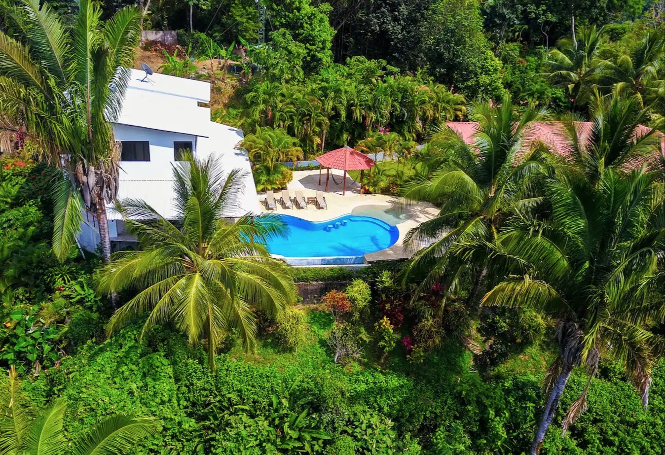 vacation-villa-inifinty-pool-malpais.jpg