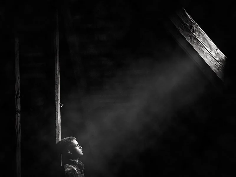 Illuminated Dreams: Gaze to the Future