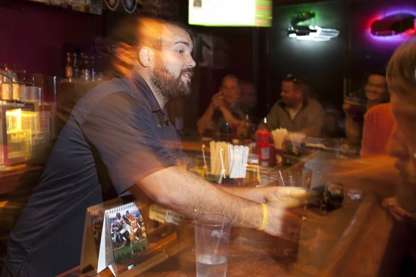Bartender 4.jpg