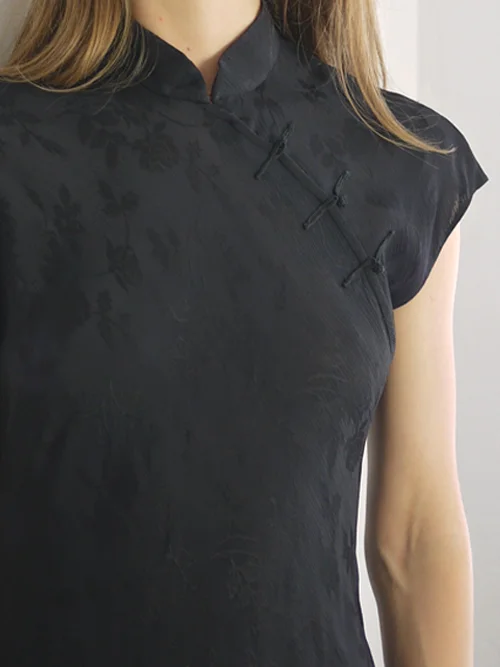 V_DKNY_long_black_dress_05.jpg