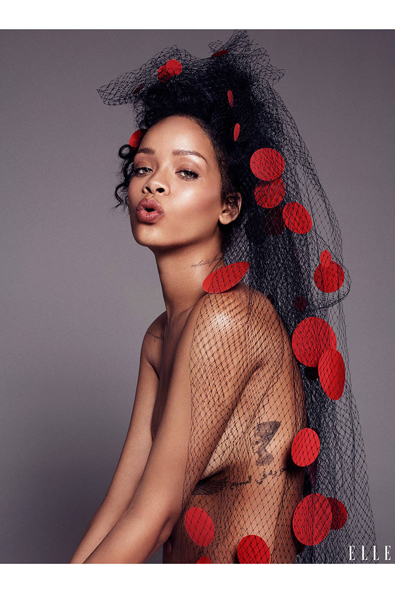 elle-02-cover-break-rihanna-v-xln.jpg