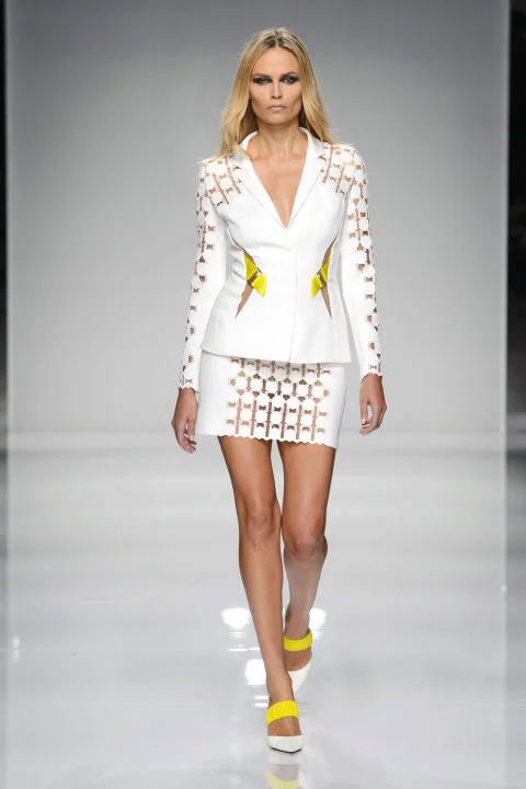 hbz-couture-spring-2016-versace-02.jpg