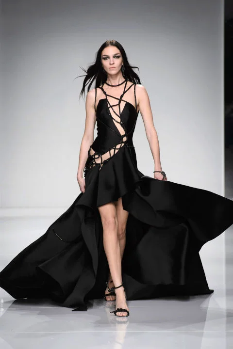 hbz-couture-spring-2016-versace-10.jpg