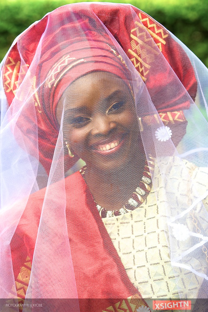 nigeririan bride in a veil.jpg