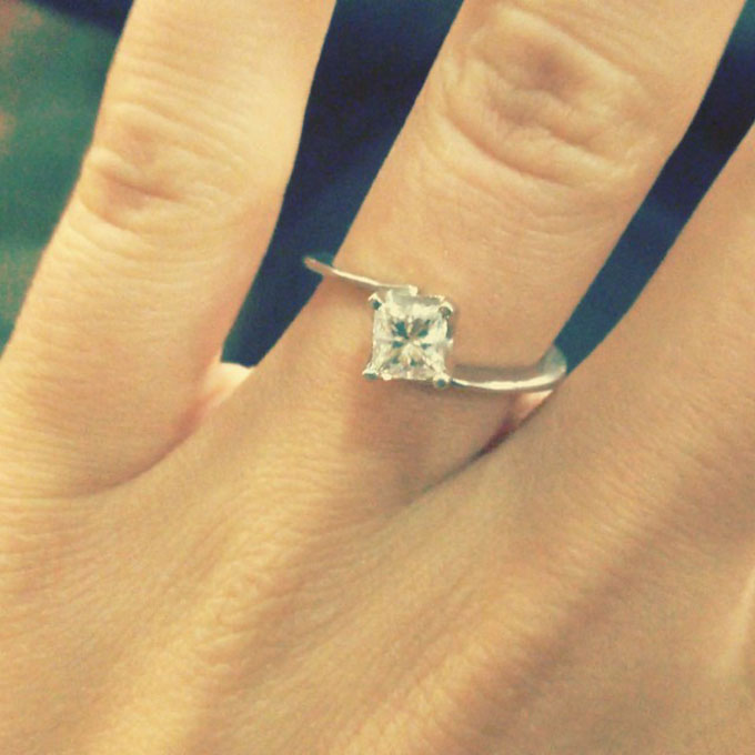 Jessa Duggar's Engagement Ring Her November 2014 nuptials were widely televised, but Jessa Duggar kept her engagement ring relatively secret. Finally she shared a shot of her .75 carat princess-cut diamond engagement ring from husband Ben Seewald . Photo: Jessa Duggar via Instagram