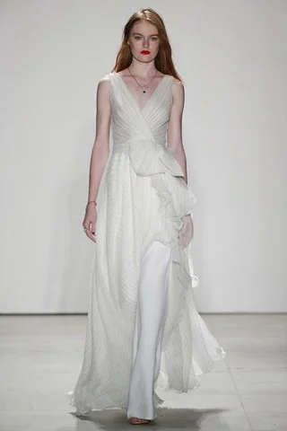 Jenny Packham Another one of Kate Middleton ’s go-to red-carpet favorites—adding a menswear element to an otherwise feminine Grecian dress makes this a fashion-forward look. Photo: Indigitalimages.com