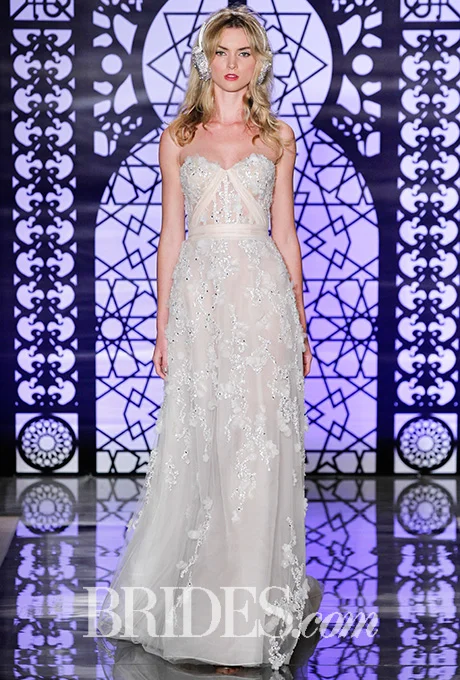 Embroidered strapless corset wedding dress with draped bodice, Reem Acra Photo: Luca Tombolini and Alberto Maddaloni / Indigitalimages.com