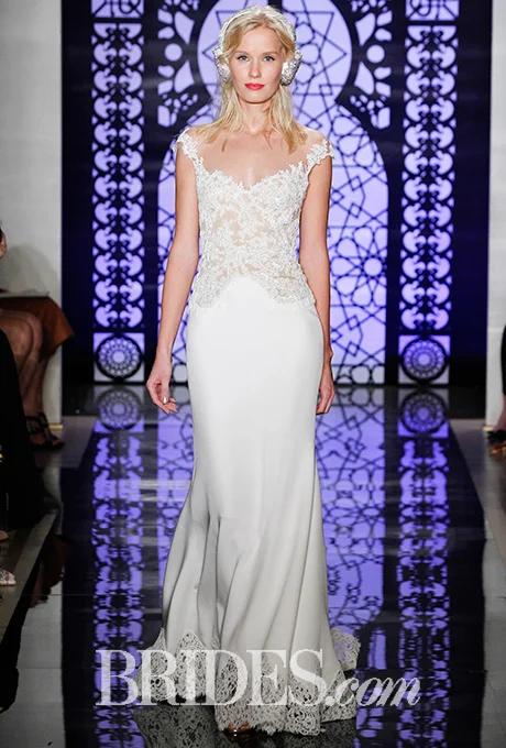 Silk crepe wedding dress with re-embroidered lace bodice and hemline, Reem Acra Photo: Luca Tombolini and Alberto Maddaloni / Indigitalimages.com