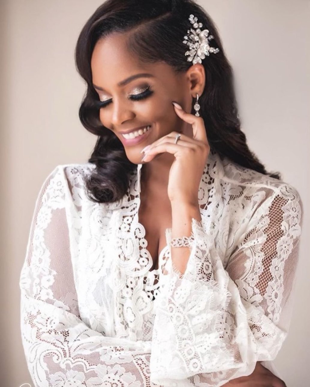 Can we revisit this Bridal Glam on @anisemarie in New Orleans 🤩 !!! Thank you for booking @primperfect &amp; flying us out to be part of your special day. Your Wedding &amp; The second line was everything! Anise&rsquo;s Hair &amp; Makeup by @jhenell