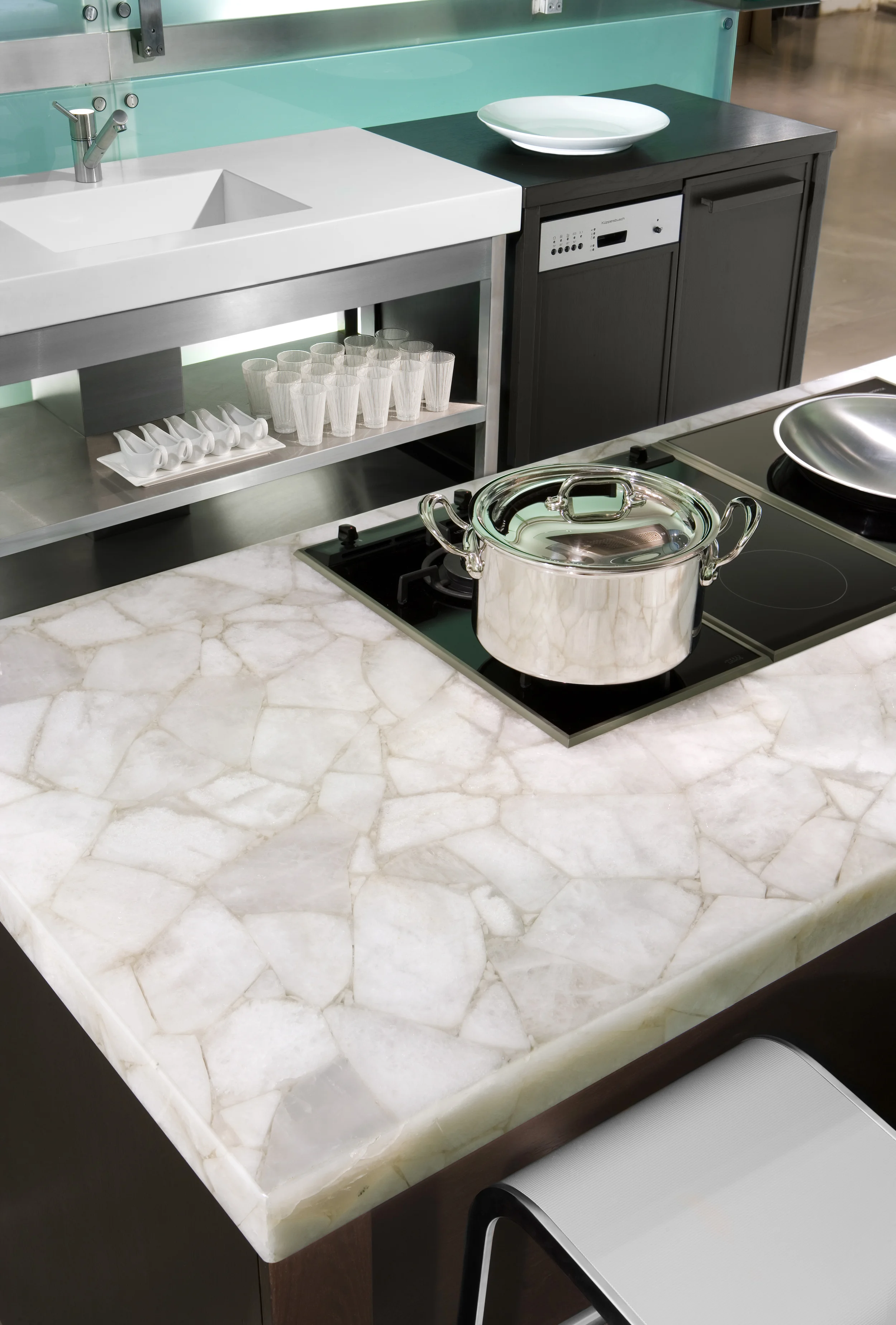 Concetto_White-Quartz-03.jpg