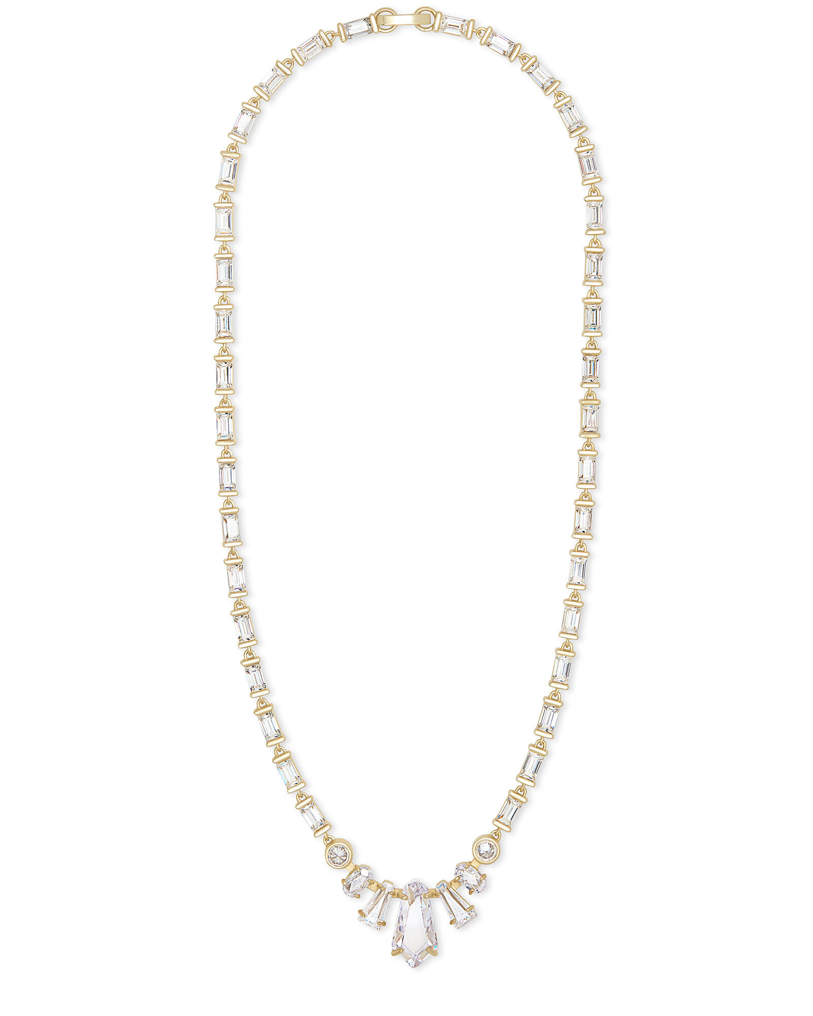 Jewelry-photography-e-commerce-necklace-image