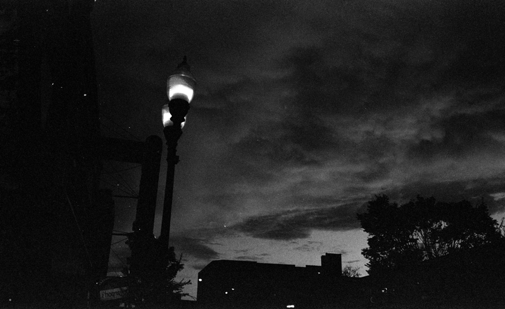 img819_BW.png