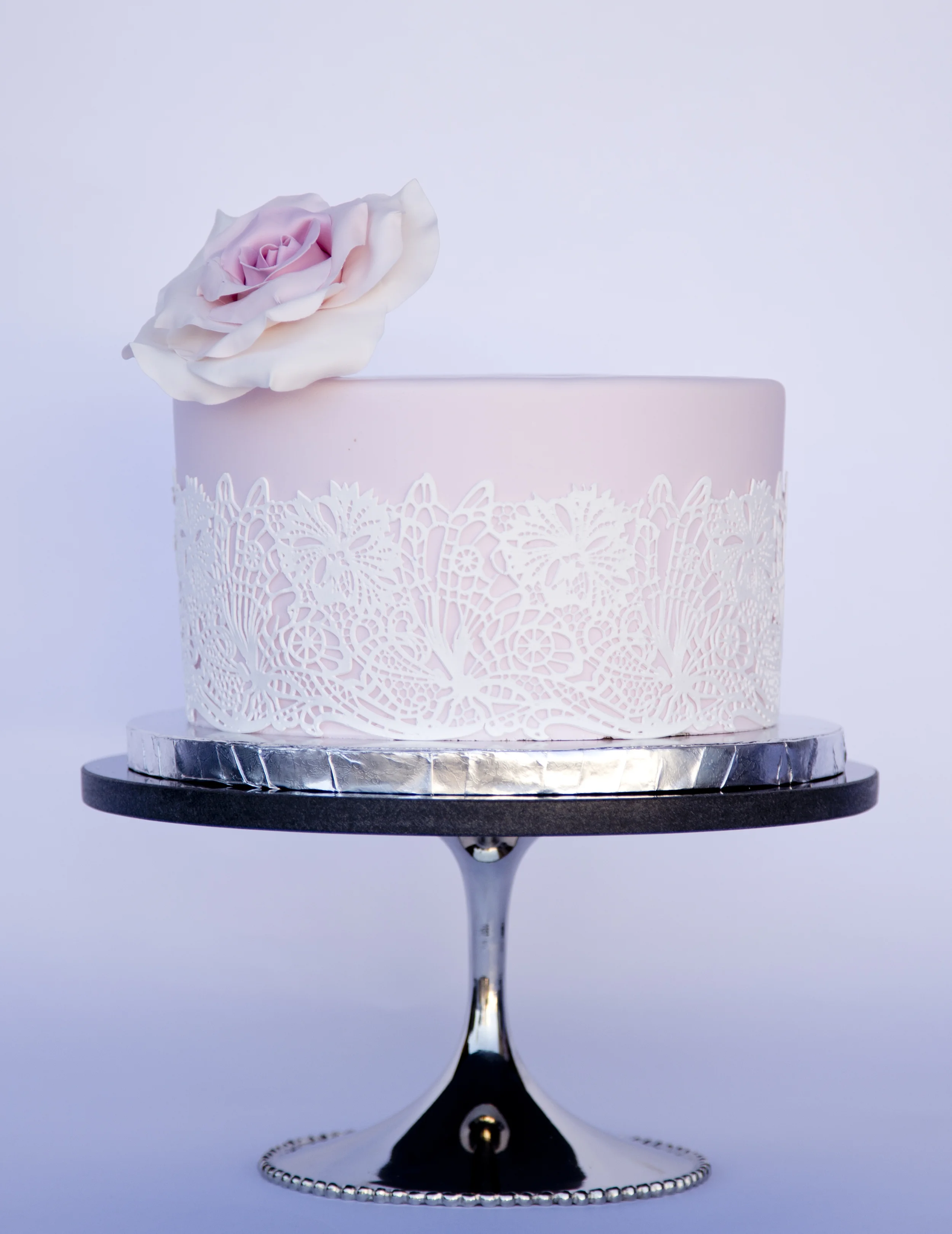 lace cake