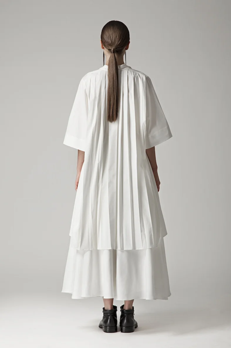 MaxTanLook04.jpg