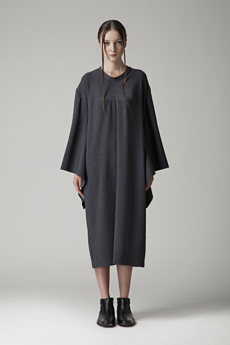 maxtanlook15front.jpg