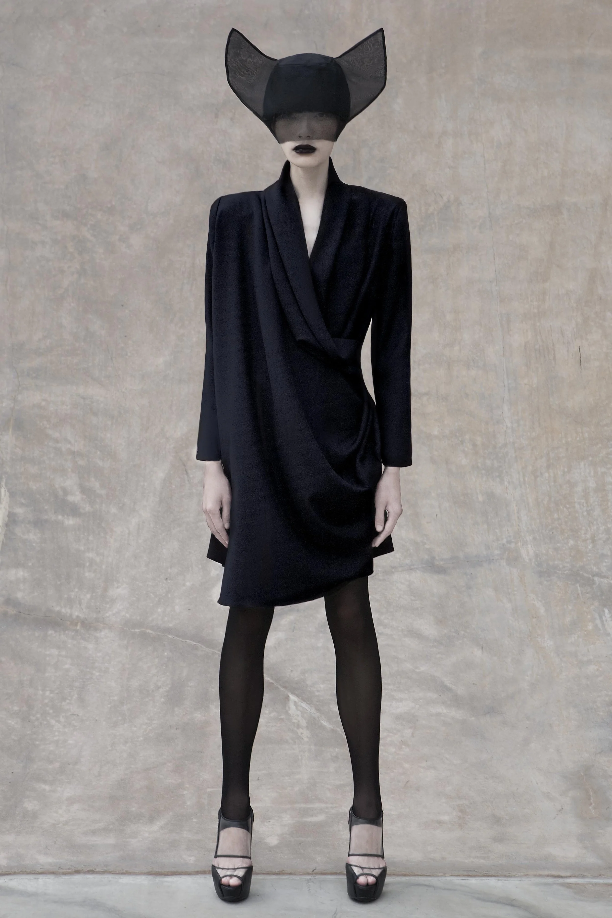 09 MaxTanAWLookBook-10_FINAL.jpg