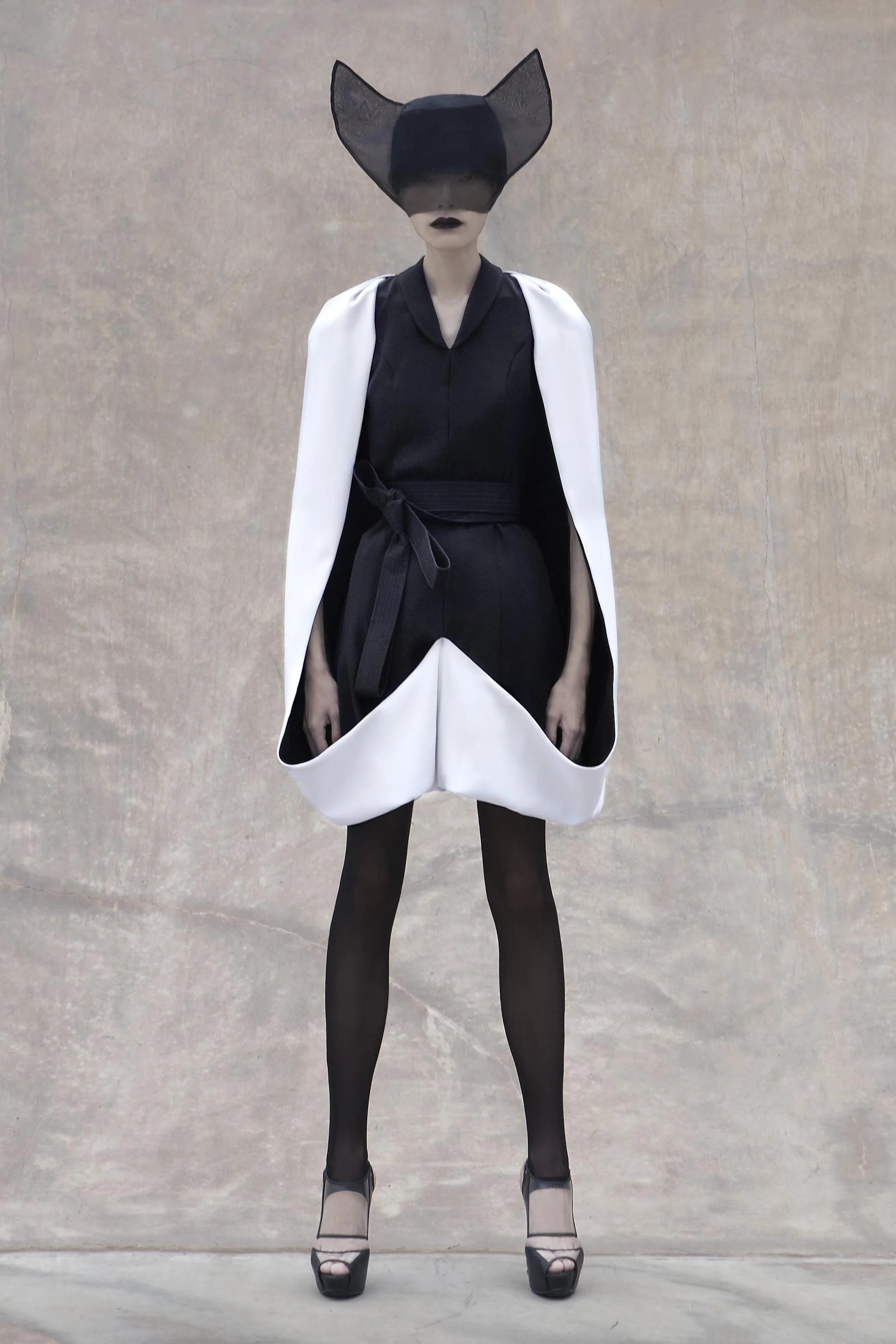 12 MaxTanAWLookBook-01_FINAL.jpg