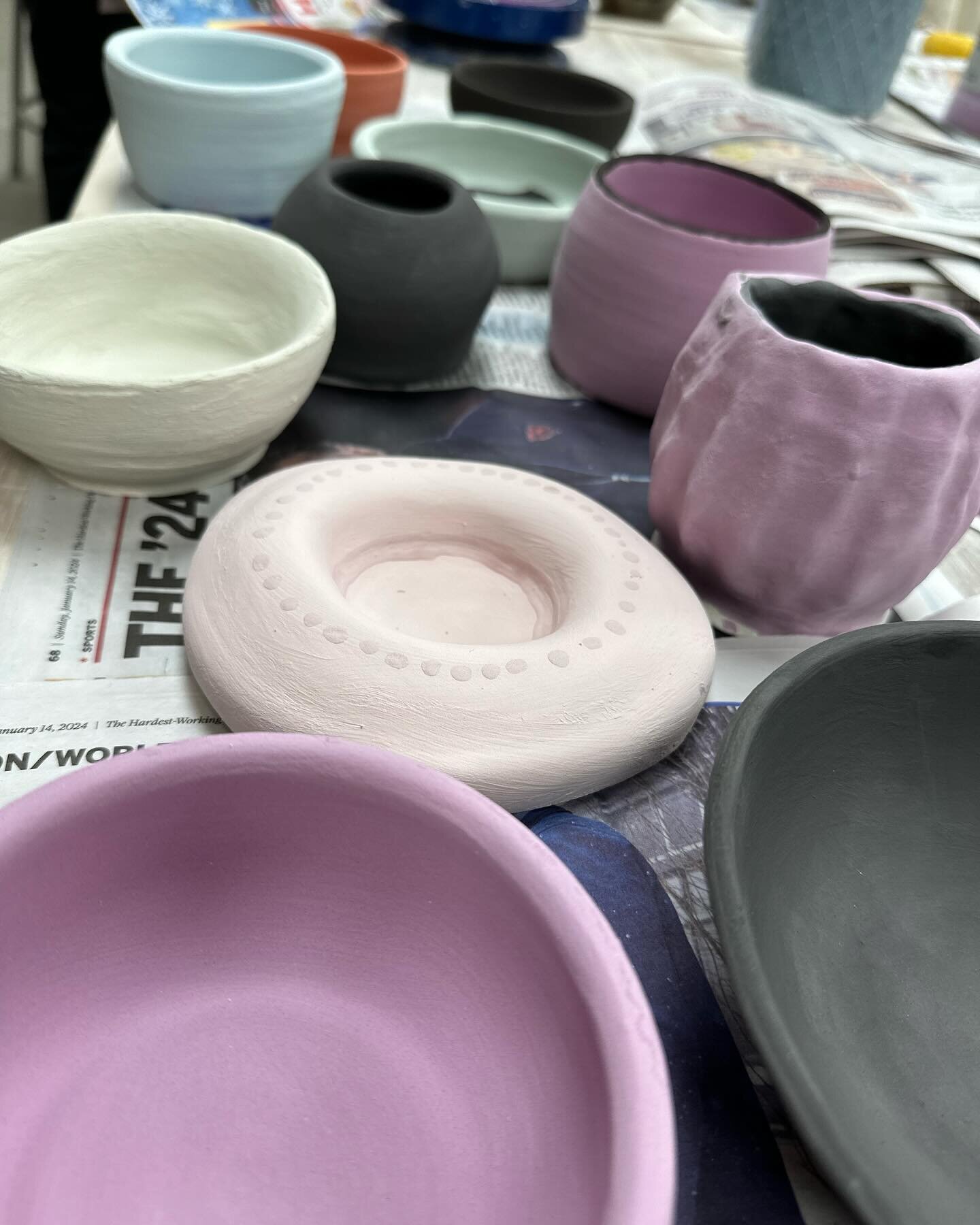 Last day of ceramics class (we have to come back to pick them up when after the last firing)&hellip;..believe it or not, these will all be shades of gold, green, and blue once the heat gets to them&hellip;.#centeredclaycollecective