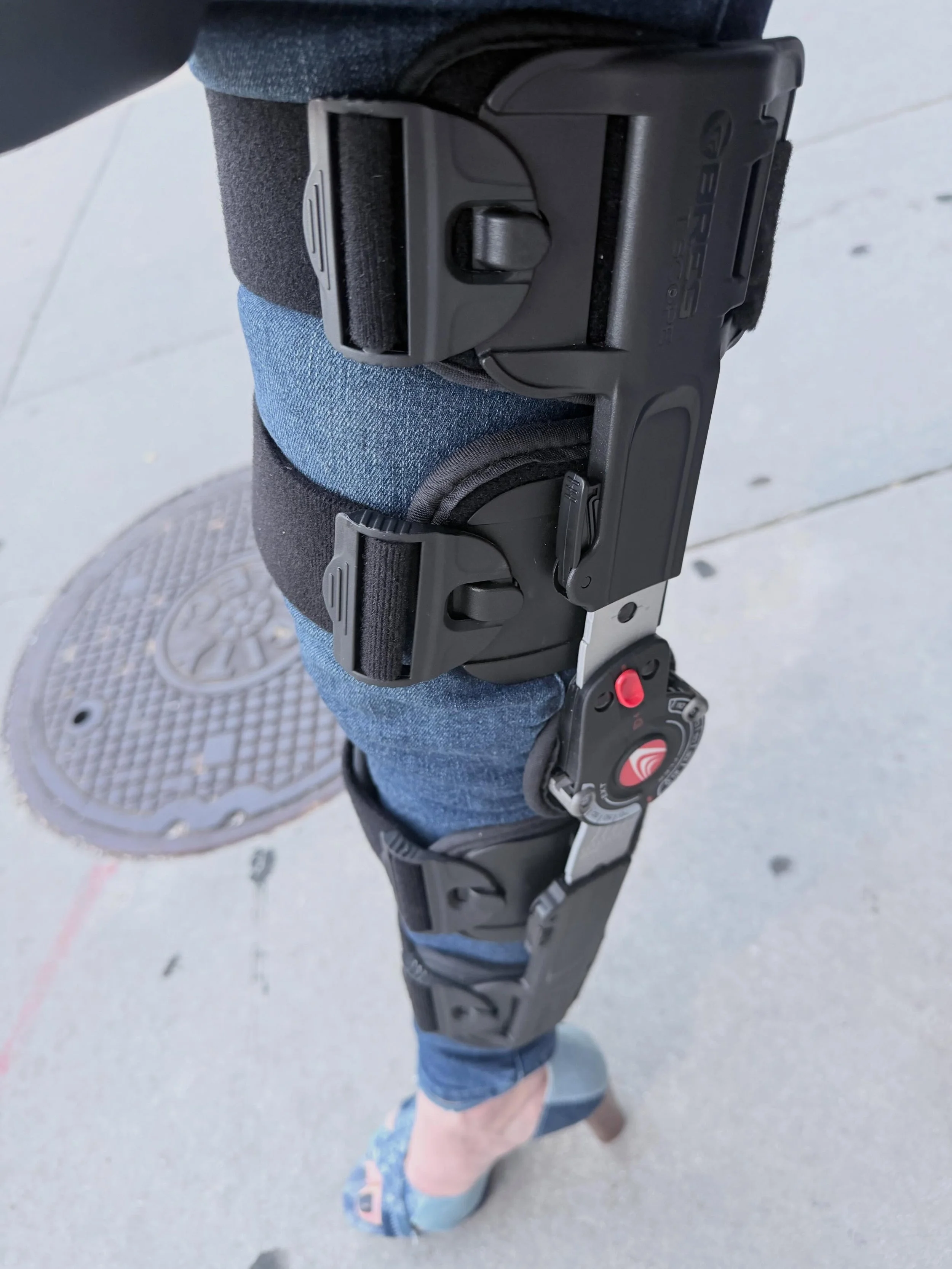 glad I invested in comfortable, hip-and -ankle-and -knee friendly heels before this insane knee disaster happened&hellip;until I have a job again, I have to make do with what I have and luckily, I have what I need for the moment.