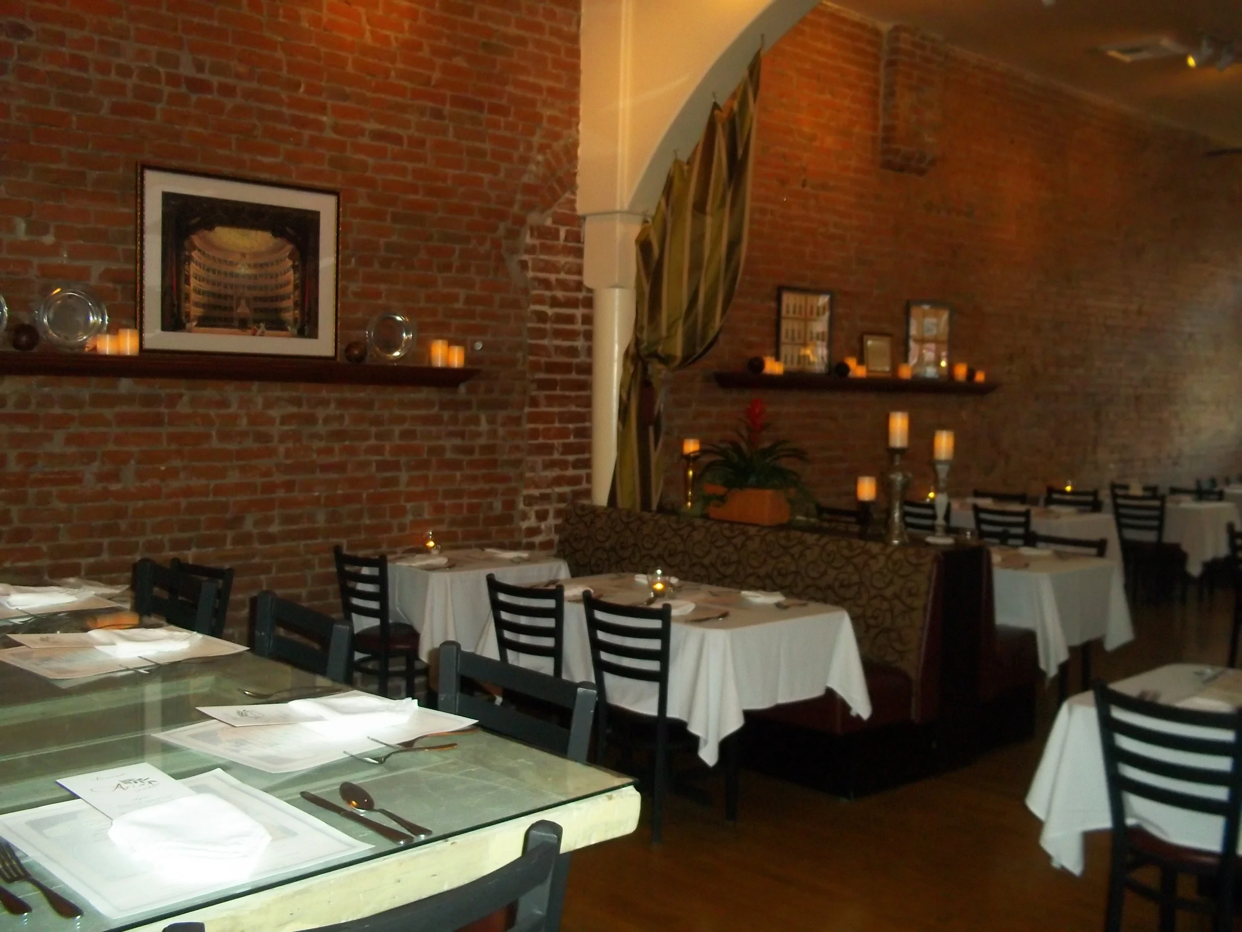 a glimpse of Mama's table