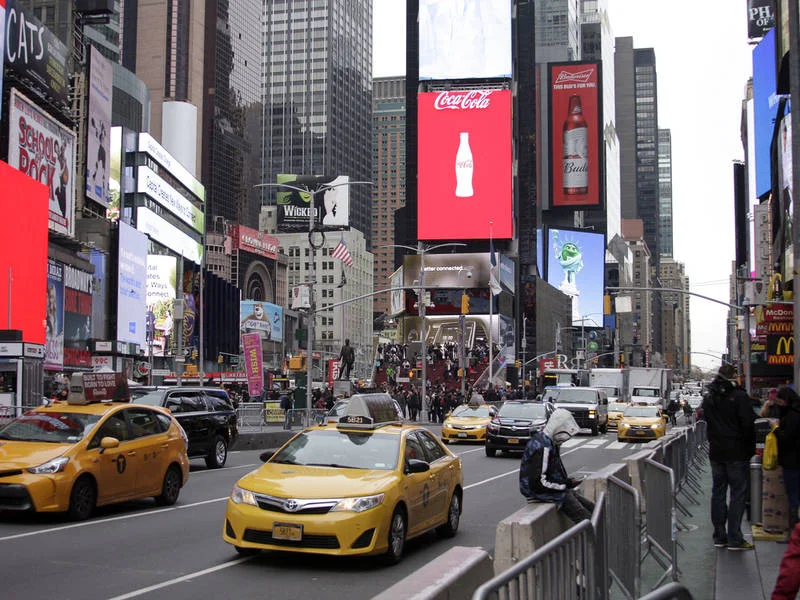 maria_cormack_pitts_nyc_times_square_mg_2485-1521644139-8287.jpg