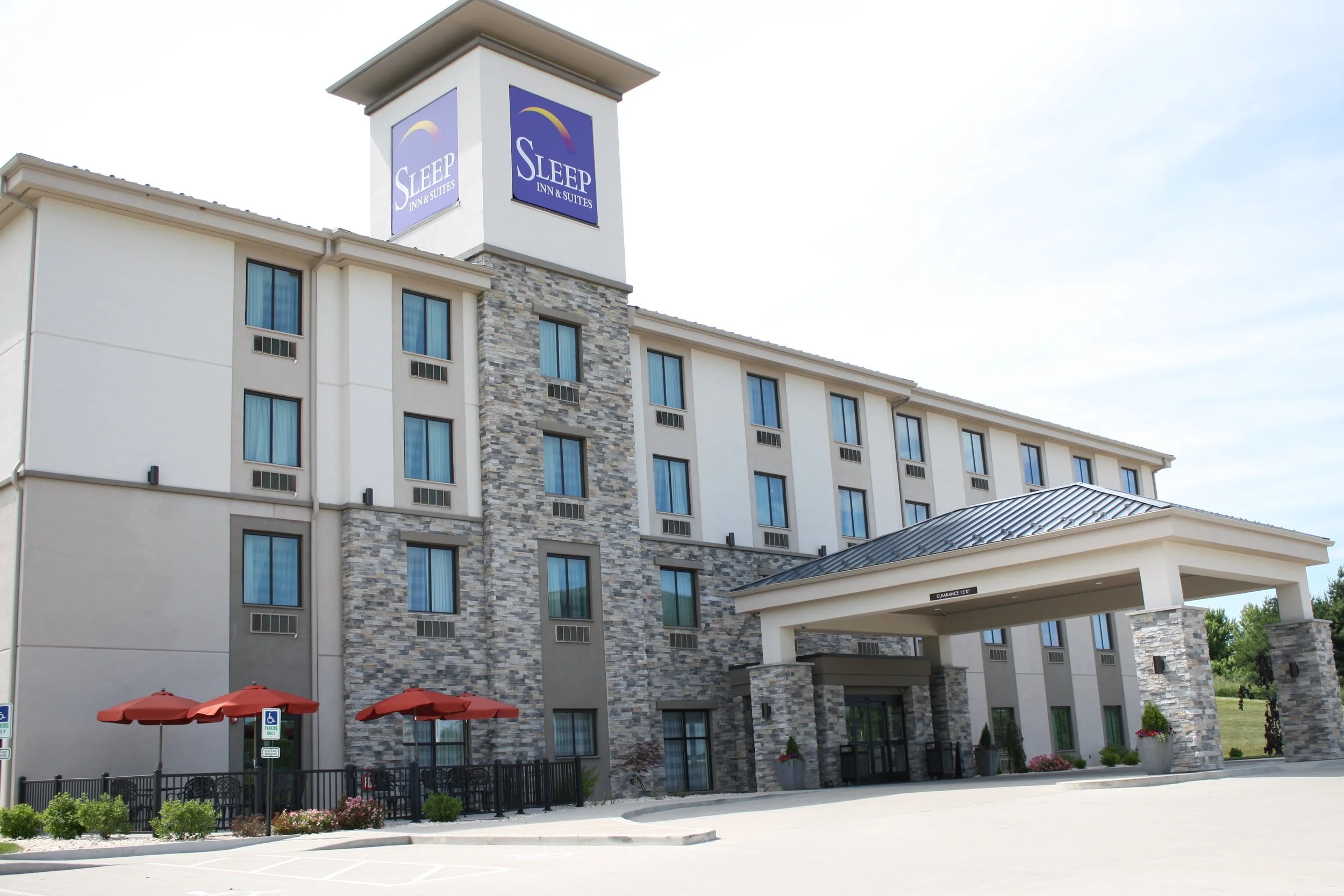 exterior1.jpg