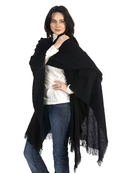 Ruana Black.jpg