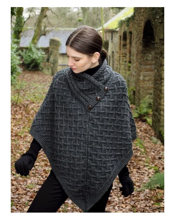 super-soft-merino-poncho-n101.jpg