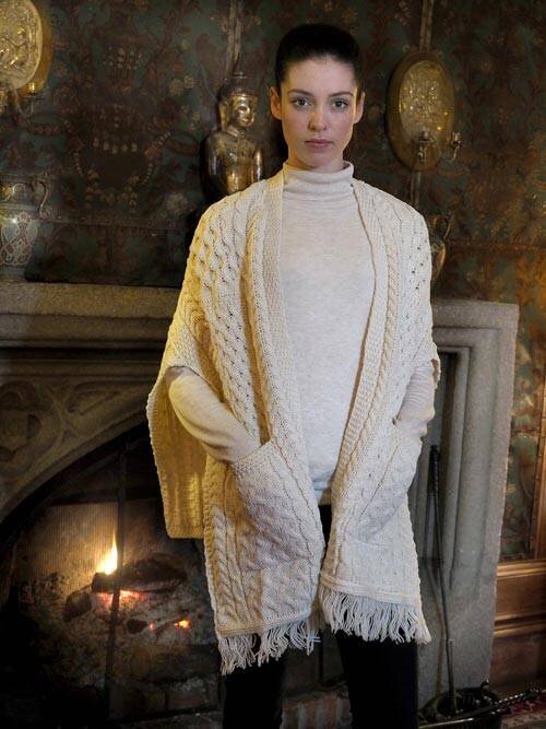 109-IRISH-CABLE-PATTERN-POCKET-SHAWL-3012.jpg