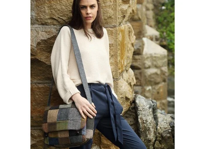 ST1_FEMALE_700x.jpg